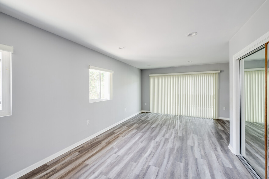 Building Photo - 1214 Ruberta Ave