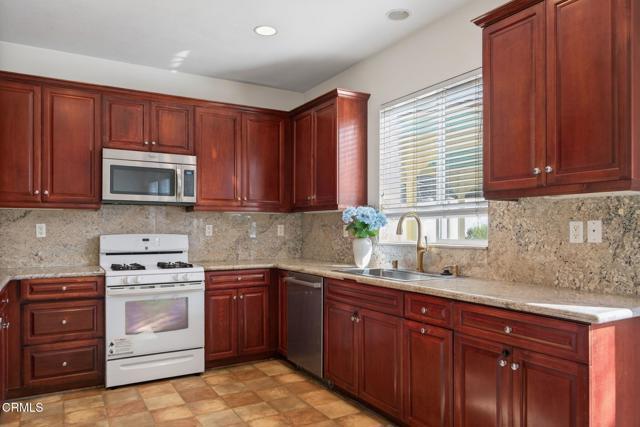 Building Photo - 716 Ibiza Ln