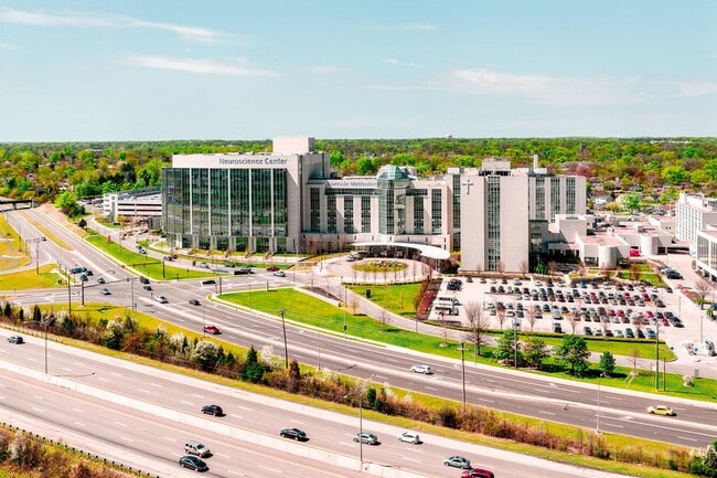 Building Photo - 1217 Weybridge Rd