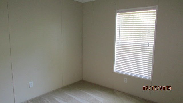 Building Photo - 120 Jessica Ln