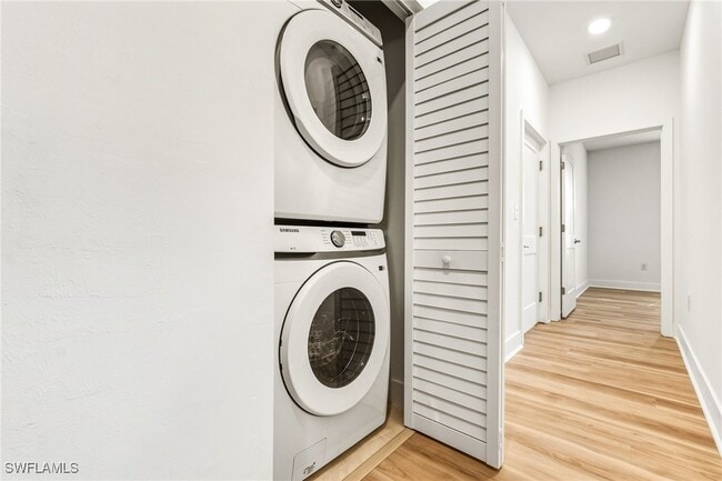 Building Photo - 26430 Coco Cay Cir