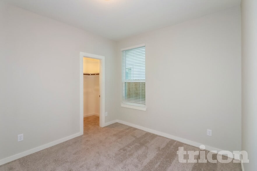 Building Photo - 2350 Bailey Flds Ln