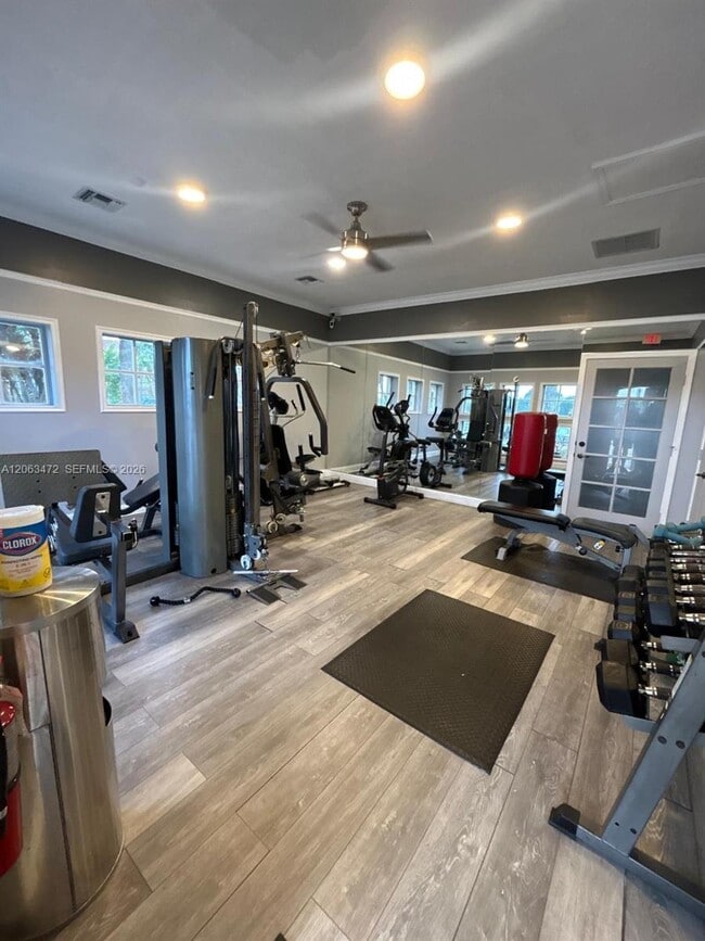 Building Photo - 815 Boynton Beach Blvd