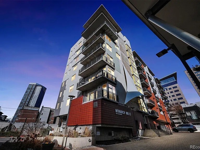 Building Photo - 1475 Delgany St