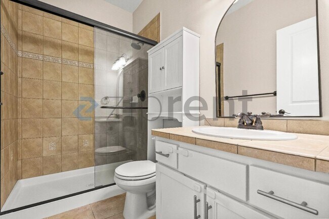 Building Photo - 7413 NE 200th St