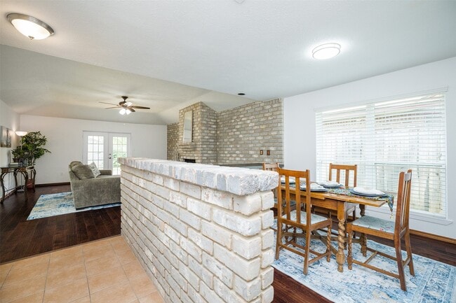 Building Photo - 12410 Pantano Drive