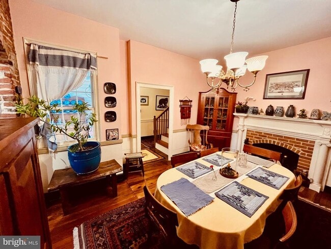 Building Photo - 30 Cornhill St