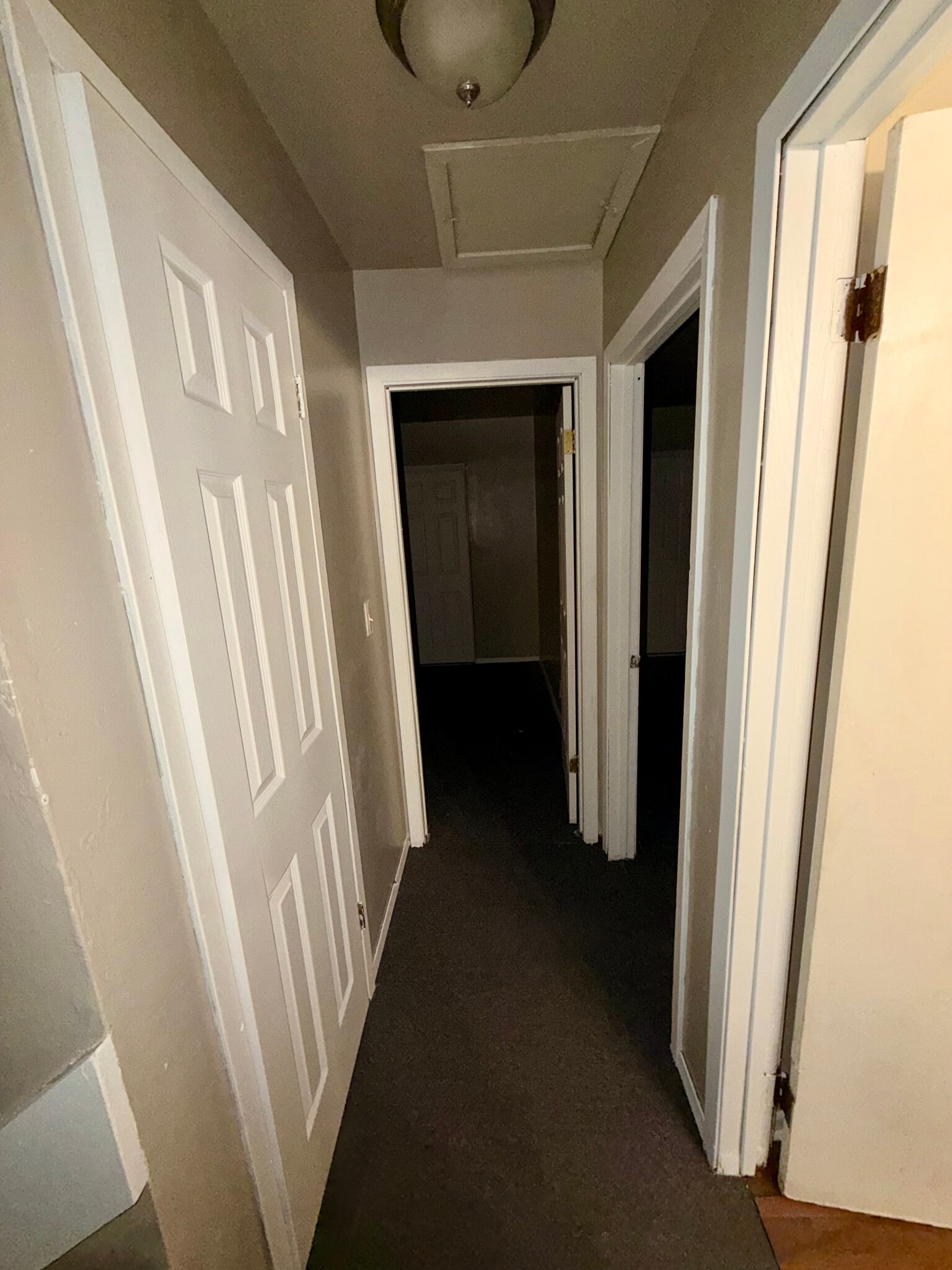 Building Photo - 7918 N Granville Rd