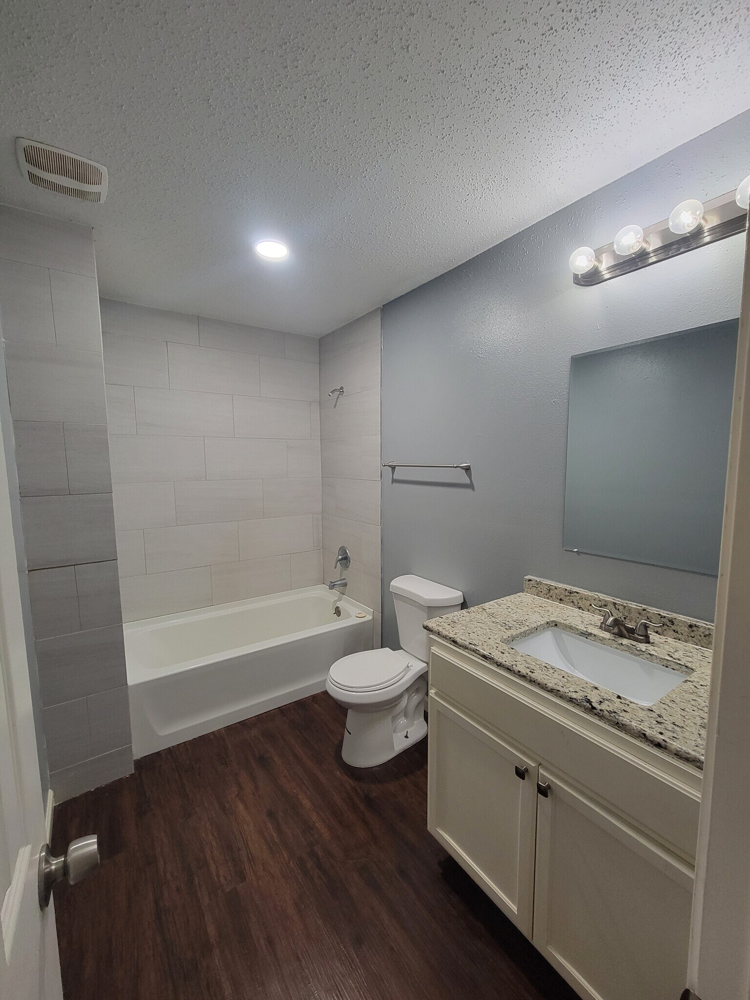 Building Photo - 16511 W Sandy Meadows Dr