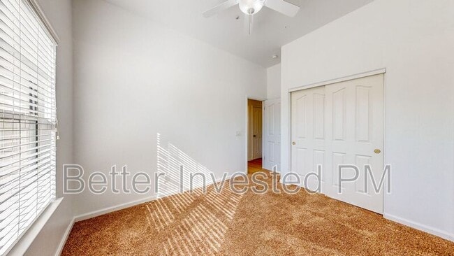 Building Photo - 430 Merlot Dr