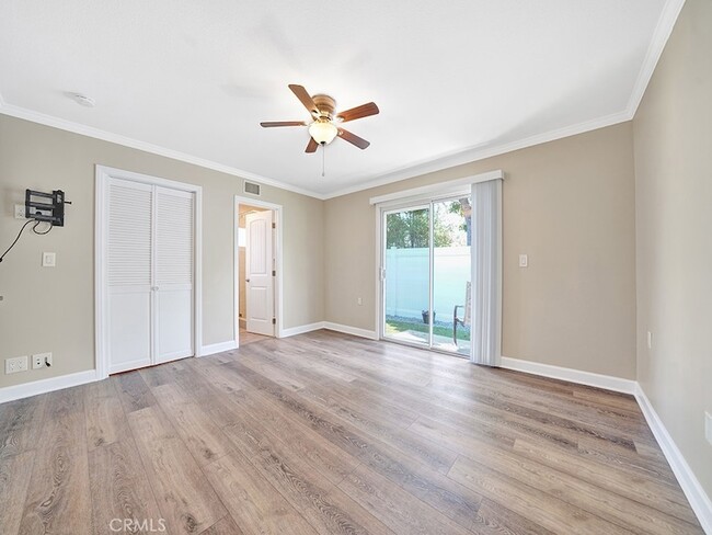 Building Photo - 34801 Calle Del Sol