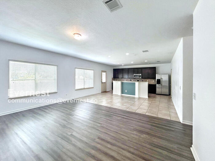 Building Photo - 3510 Penta Fields