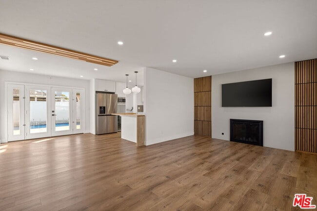 Building Photo - 14592 Belmar Cir