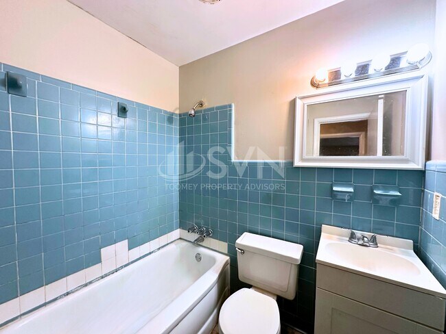 Building Photo - 3759 San Juan Dr