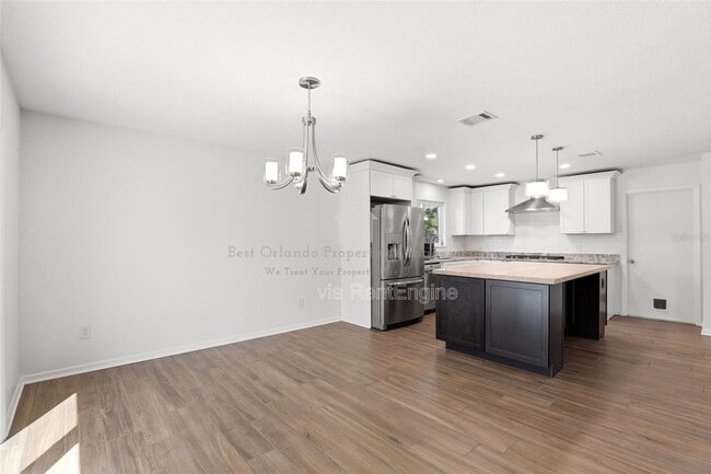 Building Photo - 7326 Wethersfield Dr