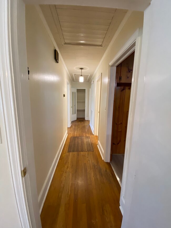 Building Photo - 124 Ellis St