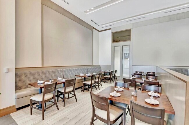 Building Photo - 7879 Monarch Ct