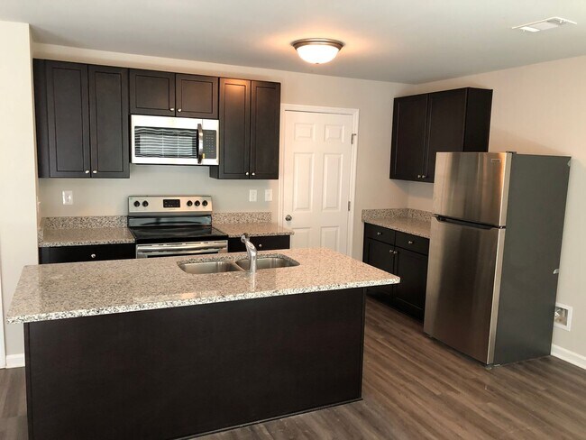 Building Photo - Price Drop Alert!  Fall Rental Specials Av...