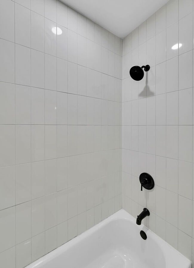Building Photo - Newly Remodeled 4BD 2BA Home in Waco