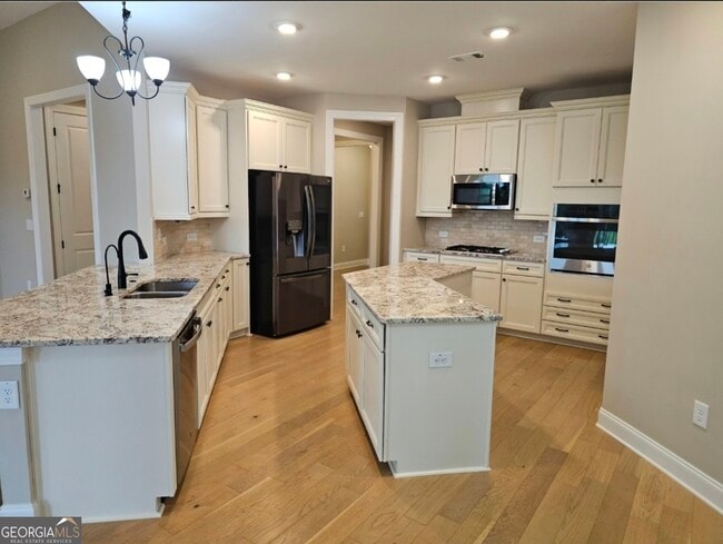 Building Photo - 609 Tulip Poplar Dr