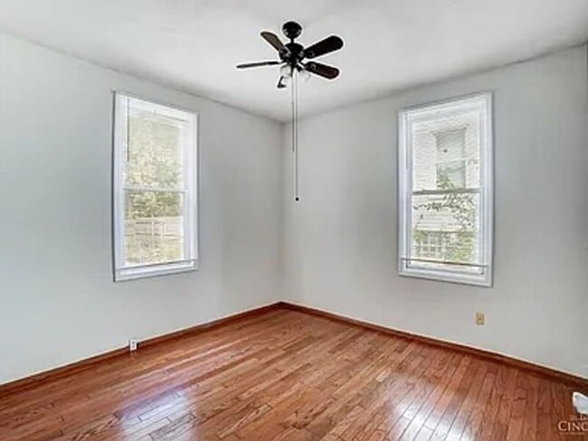 Building Photo - 2705 Hackberry St