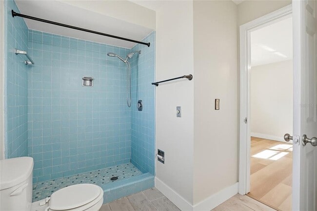 Building Photo - 1801 62nd Terrace S