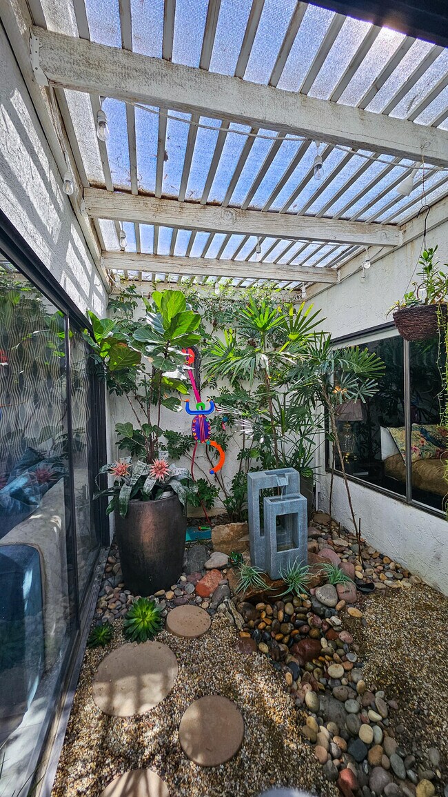 Building Photo - 72770 Fleetwood Cir