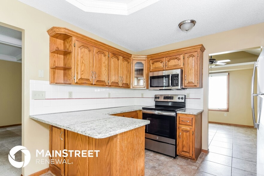 Building Photo - 207 Mesa Dr