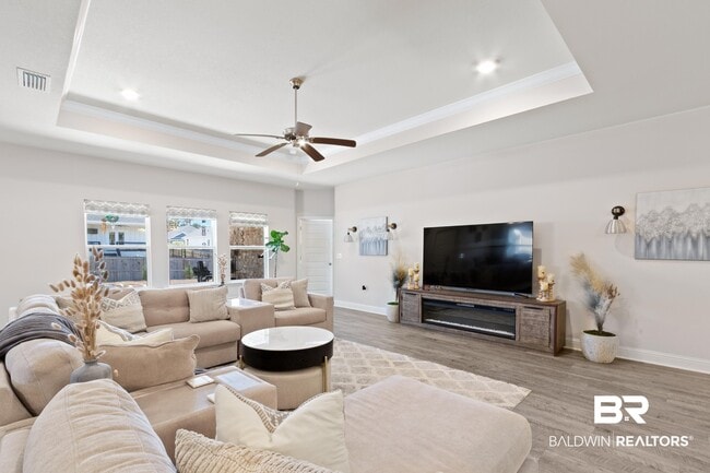 Building Photo - 9426 Diamante Blvd