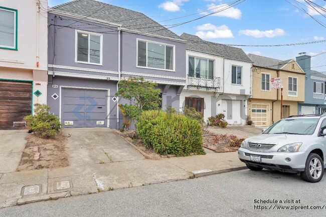 Building Photo - 1822 40th Ave