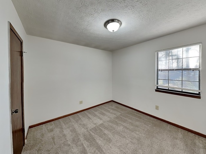 Building Photo - 7319 Exeter Ct