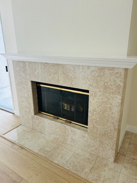 Building Photo - 5477 Nestle Ave