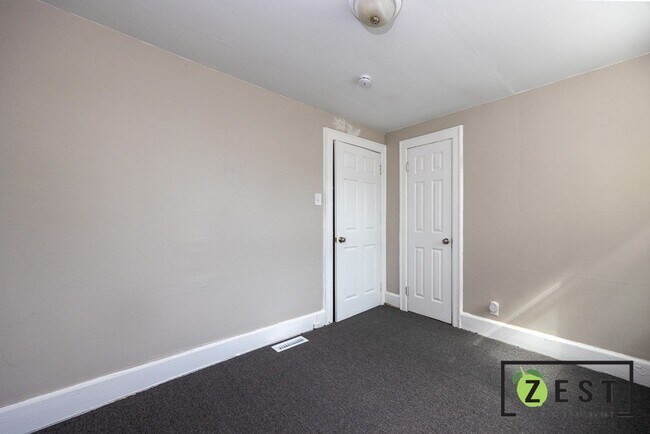 Building Photo - 12120 Stoepel St