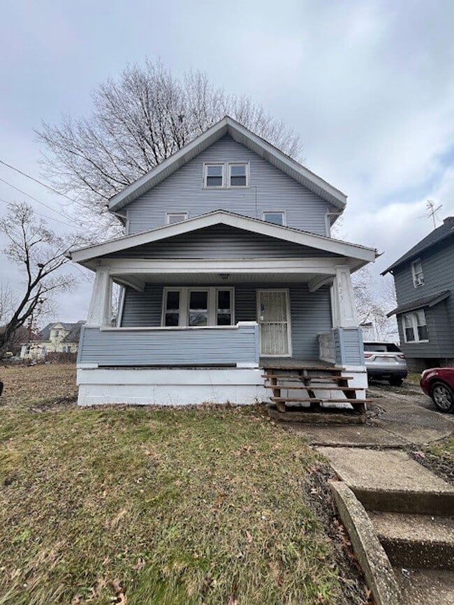 Building Photo - 3 Bedroom 1 Bathroom Home for Rent - Appli...