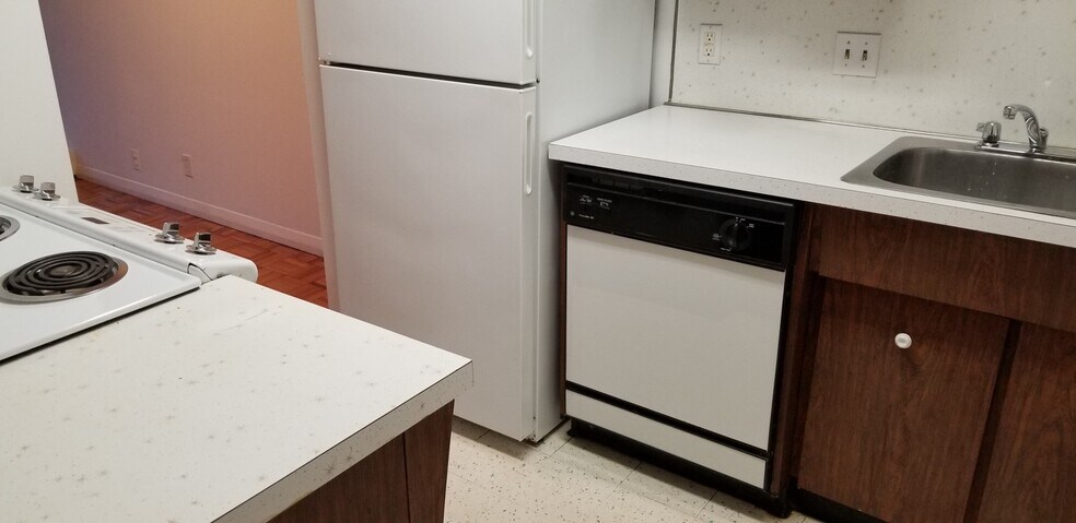 Building Photo - 29 Gardner Rd