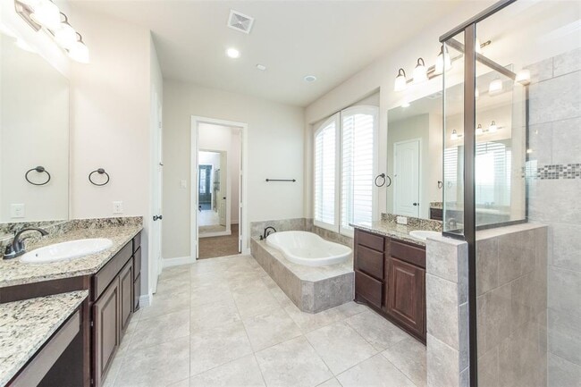 Building Photo - 5115 Kenton Pl Ln