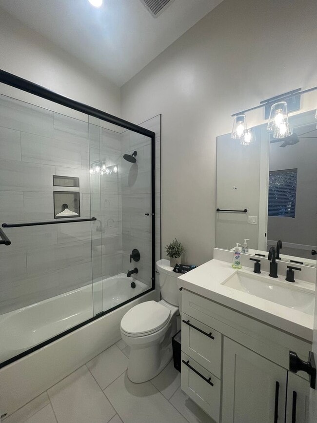 Building Photo - Fully Renovated Home in Millcreek – Modern...