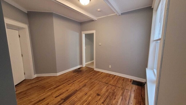 Building Photo - 4056 W Hirsch St