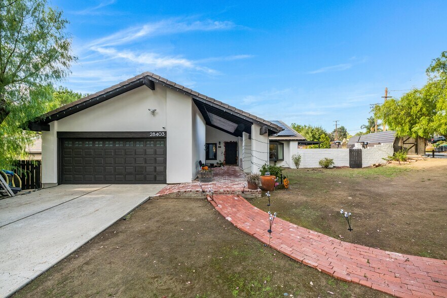 Building Photo - 28403 Waring Pl
