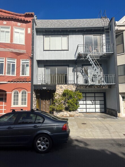 Building Photo - 128 Parker Ave