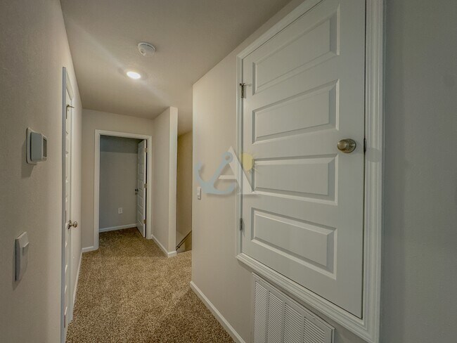 Building Photo - 6166 Bemis Springs Dr