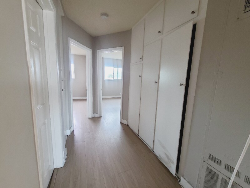 Building Photo - 8720 Orion Ave