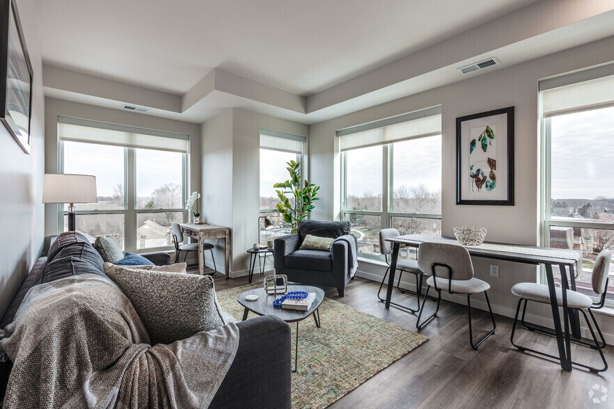 CR Crossing 4021 Coon Rapids Blvd NW Coon Rapids MN 55433 Apartment