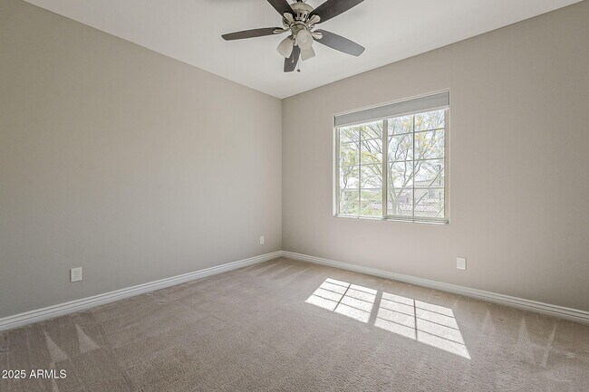Building Photo - 3310 E Los Gatos Dr