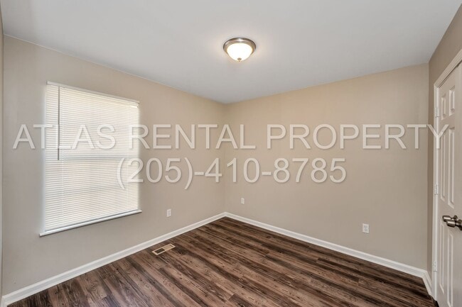 Building Photo - Beautiful 3 Bedroom, 2 Bath Duplex in Childersburg