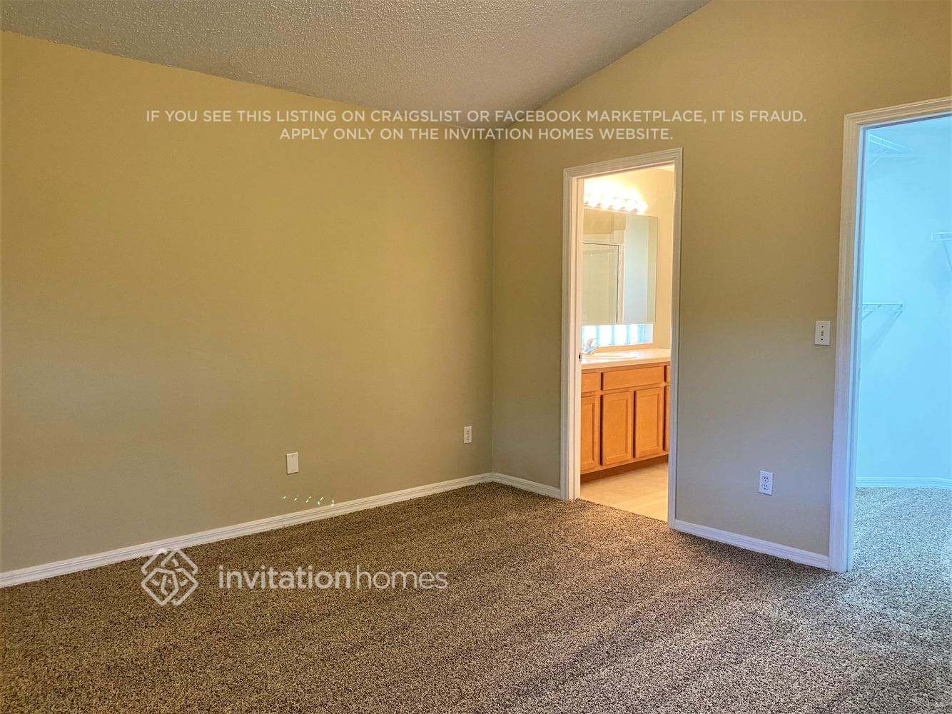 Building Photo - 10500 Petaloma Dr