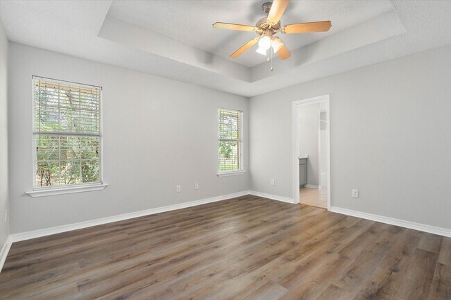 Building Photo - 21570 Palmer Ct
