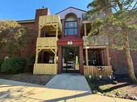 Building Photo - 1360 Brook St