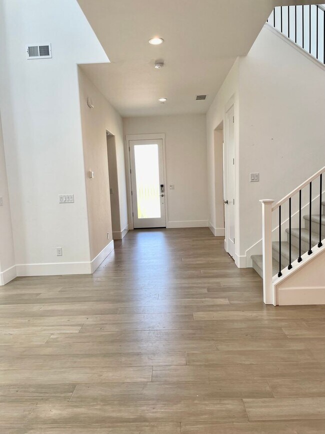 Building Photo - Wow! Custom Built Smart Home in Sutter Park - A Tim Lewis Community.