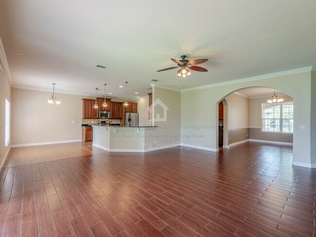 Building Photo - 5109 Legacy Oaks Dr